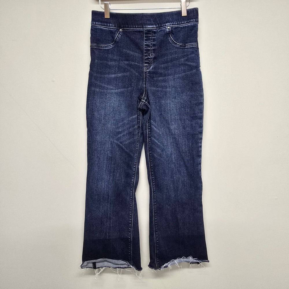 Spanx Cropped Flare Jeans Womens Size M Dark Wash Raw Hem Shaping Denim